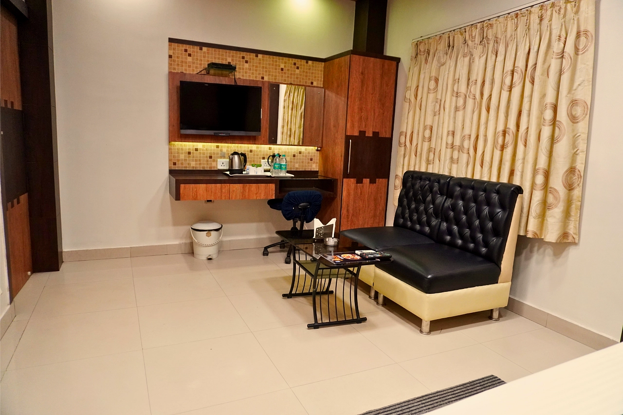 continentallodge.com Photos