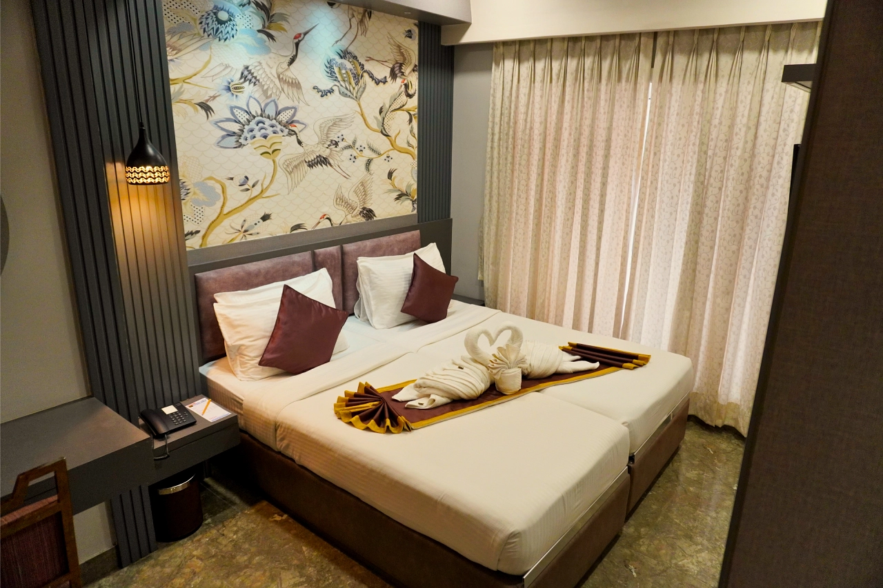 continentallodge.com Photos